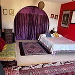 Mandala Chai Studios * Mellieha