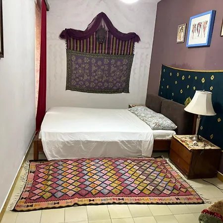 Sunrise Flats Apartment *